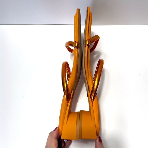 MIISTA NWOT Rejjie Metallic Square Toe Sandals in Orange Size 39/8.5 - Picture 9 of 15